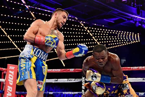 Vasyl Lomachenko vs. Guillermo Rigondeaux Highlights : .